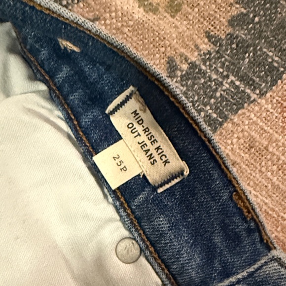 NWT Madewell Mid Rise Kick Out Jeans 25P - Picture 3 of 4
